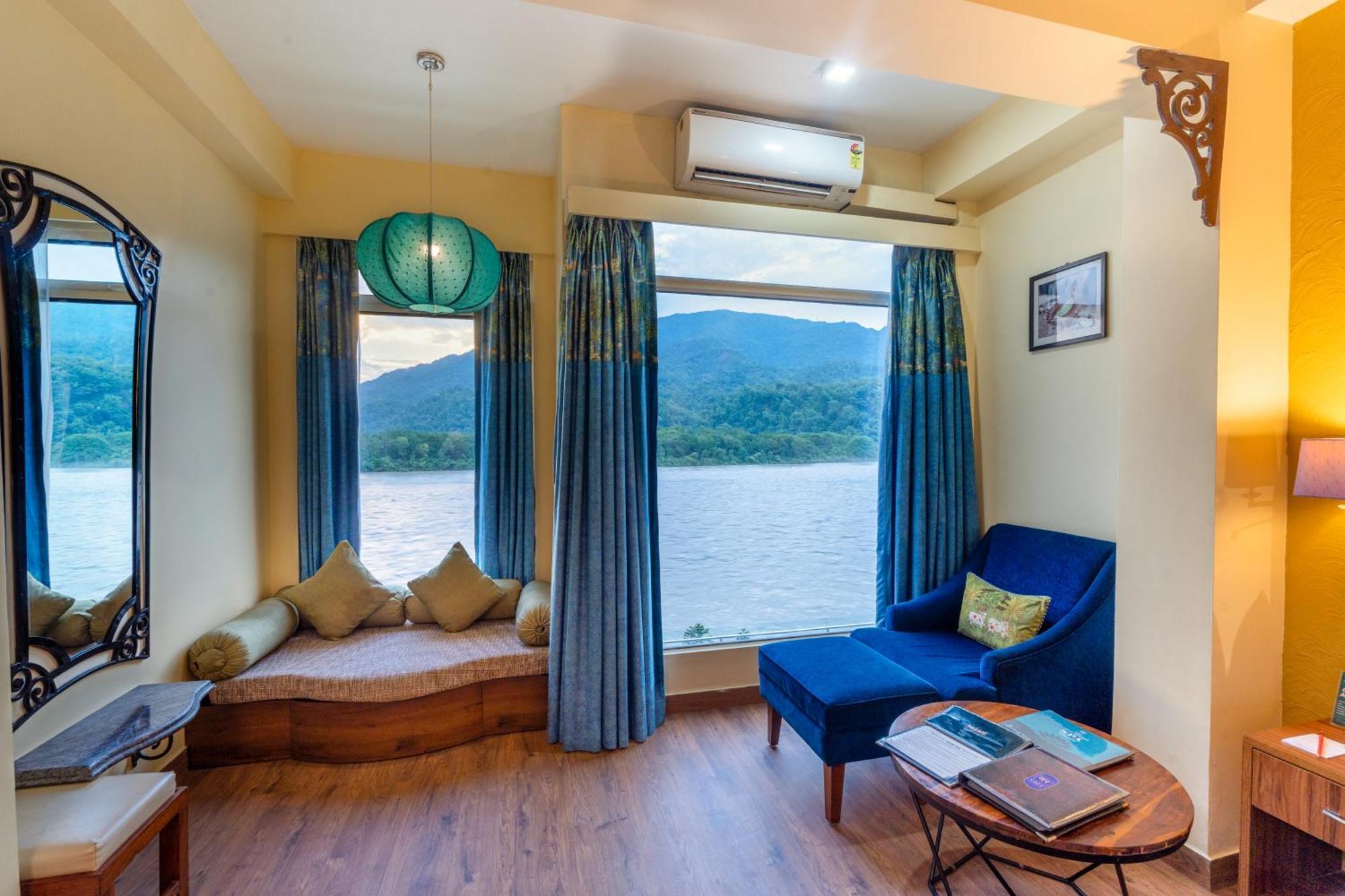 Ganga Kinare- A Riverside Boutique Resort, Rishīkesh Екстериор снимка