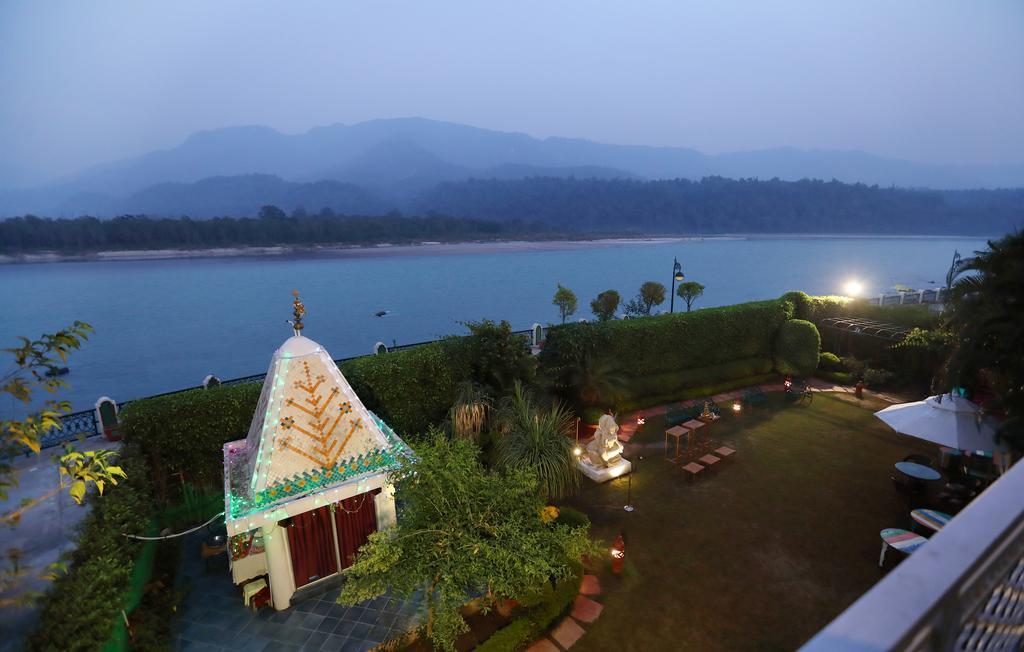 Ganga Kinare- A Riverside Boutique Resort, Rishīkesh Екстериор снимка